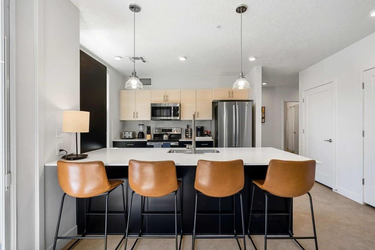 2Br Luxury Urban Escape Balcony & Fitness Center Appartement Salt Lake City Buitenkant foto